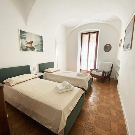 Central Apartment Dolceacqua Exterior foto