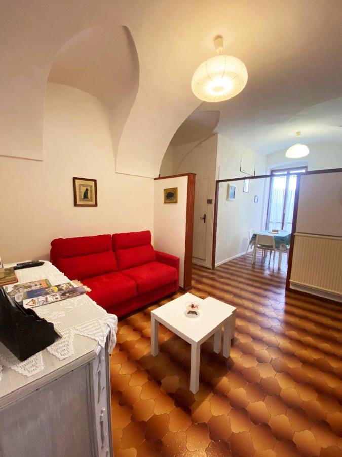 Central Apartment Dolceacqua Exterior foto